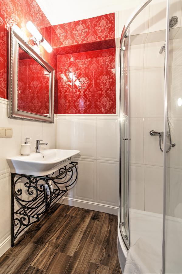 Hotel Pod Herbem -Pokoje Ozonowane Białystok Esterno foto