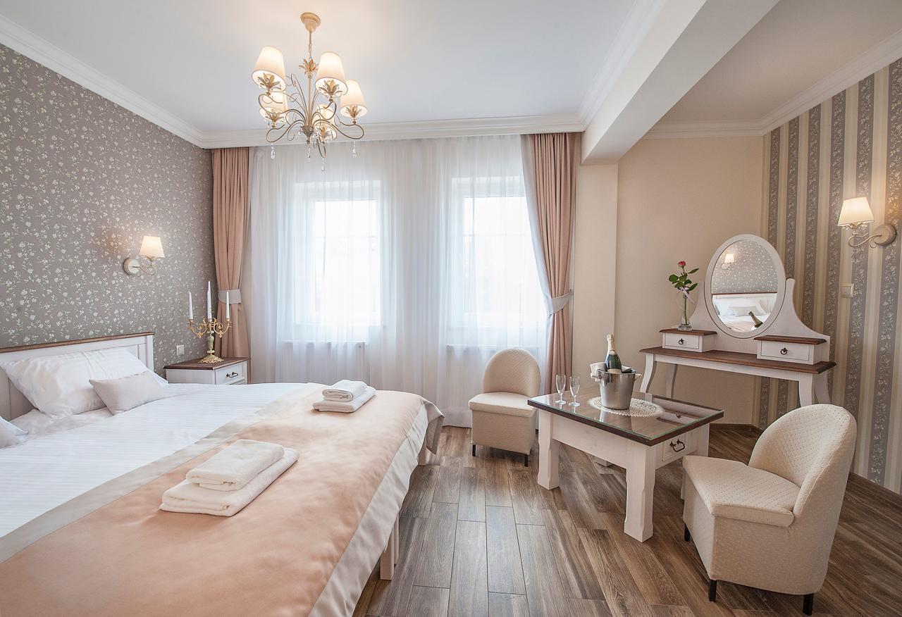 Hotel Pod Herbem -Pokoje Ozonowane Białystok Esterno foto